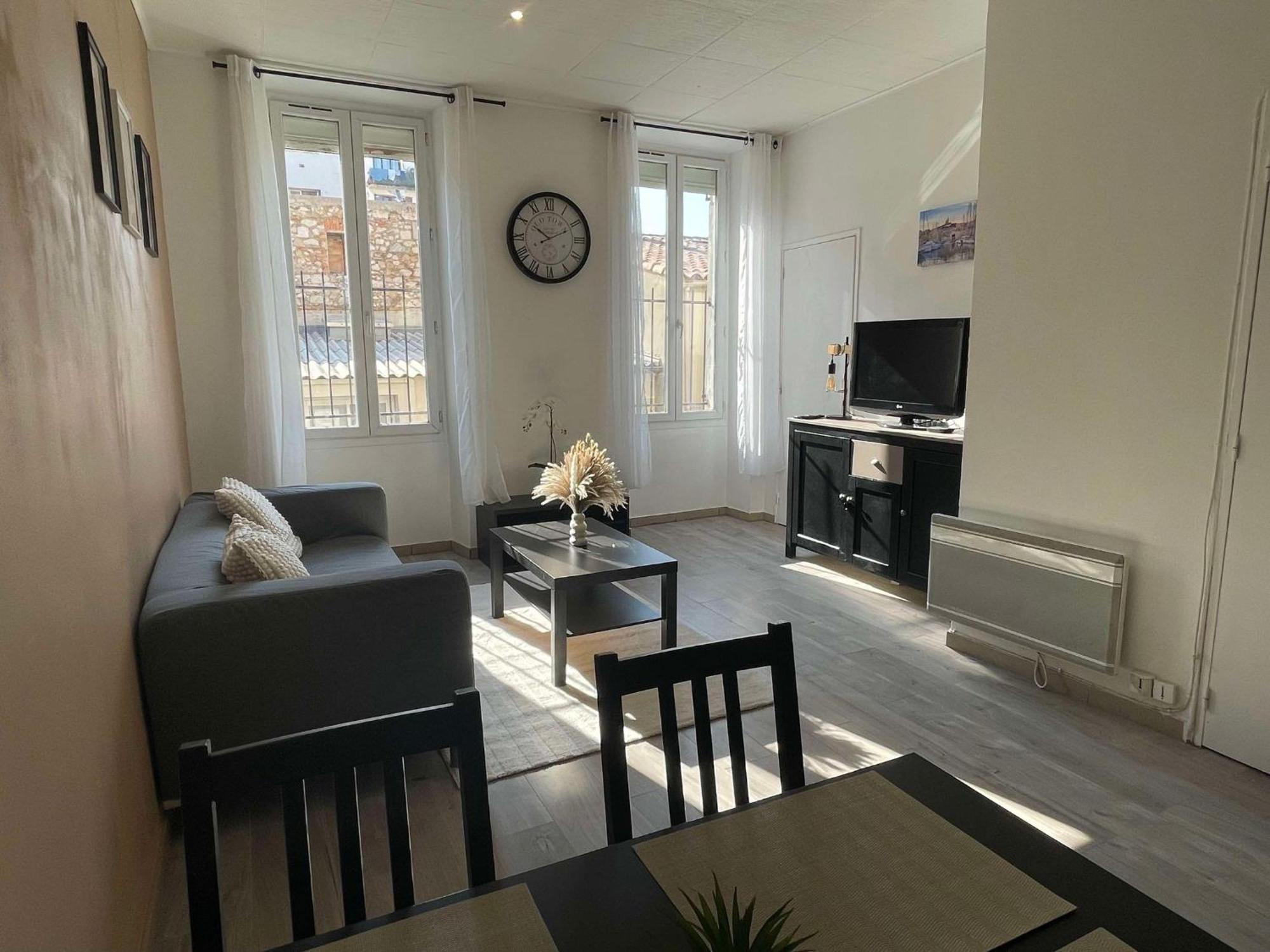 Centre - Wifi - Lave Et Seche Linge - Calme - Cuisine Apartment Marseille